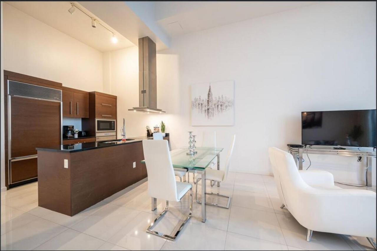 Beautiful One Bedroom Condo 16Ft Ceilings At The W Miami Exteriör bild